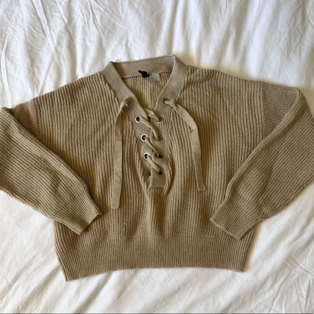 H&M tie front crop sweater